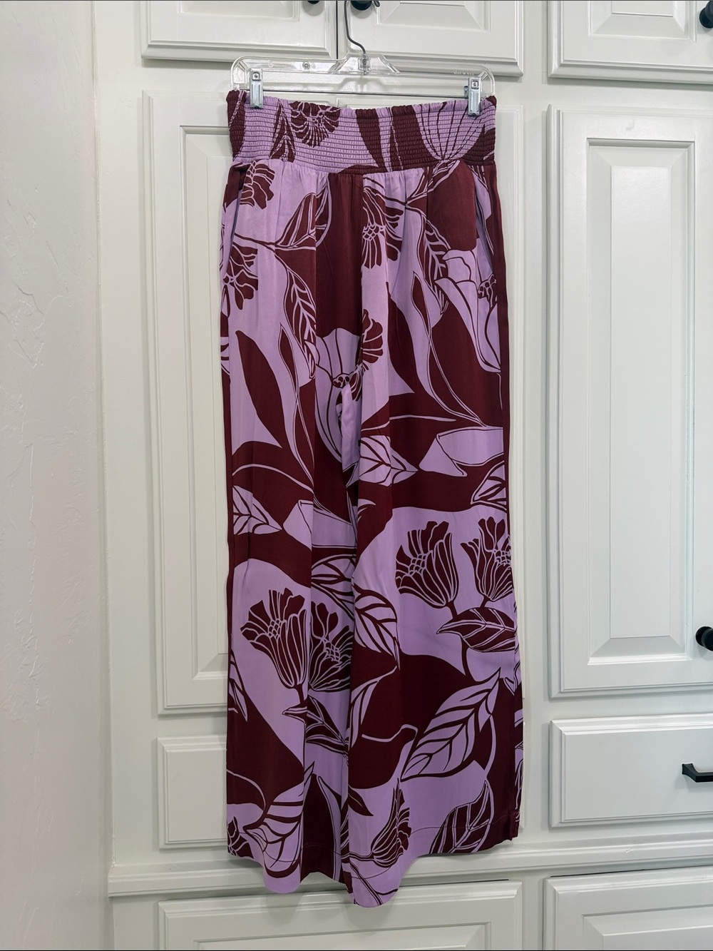 Women's Floral Wide-Leg Pants in Lavender and Burgundy- Medium